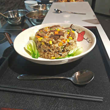 牛肉炒饭