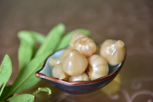 腓大蒜头