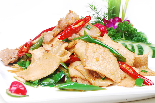尖椒双色豆腐