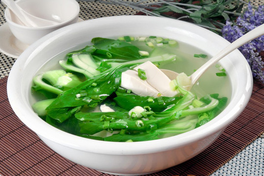 小菜豆腐汤