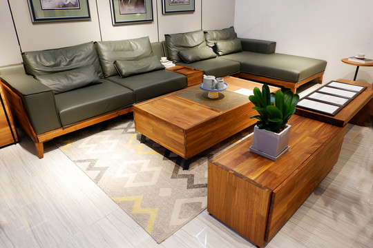 客厅真皮沙发实木沙发