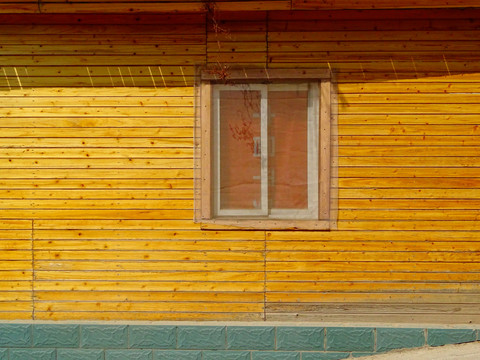 木板房窗户