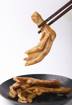 卤鸭掌
