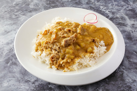 肥牛咖喱饭
