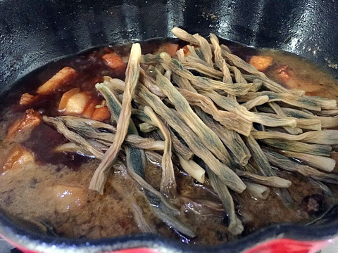 肉烧干豆角