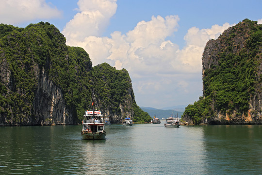 越南下龙湾海上桂林