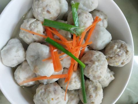 客家美食之鱼丸