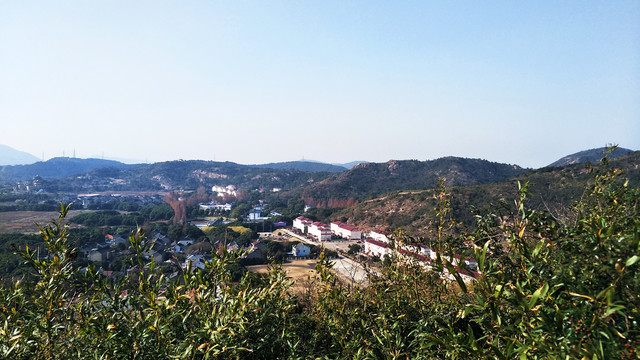 群山