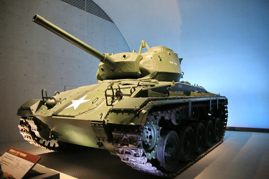 轻型坦克美国造M24霞飞