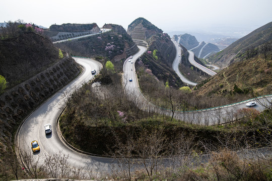 最美环山路