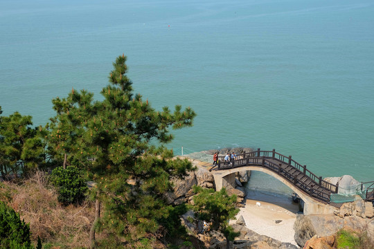 连岛海滨浴场卧龙栈道