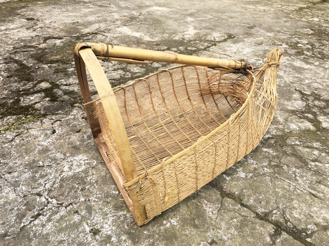 传统捕鱼工具