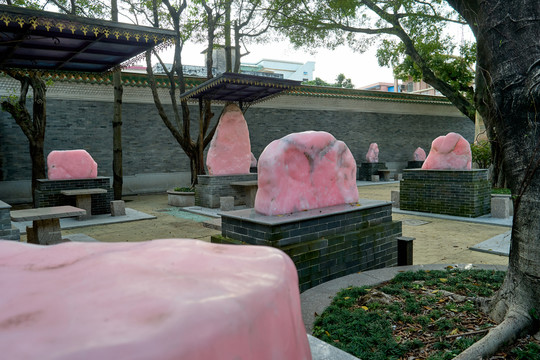 粉色石头博物馆