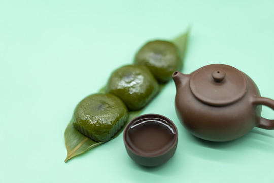 传统艾草青团茶点