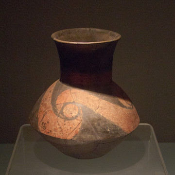 新石器时代彩陶壶