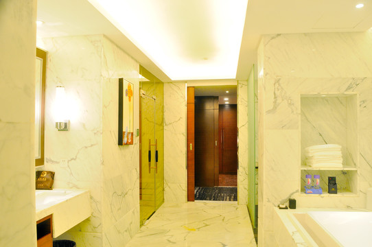 酒店浴室