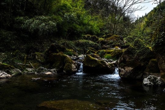 云南溪流小河风光