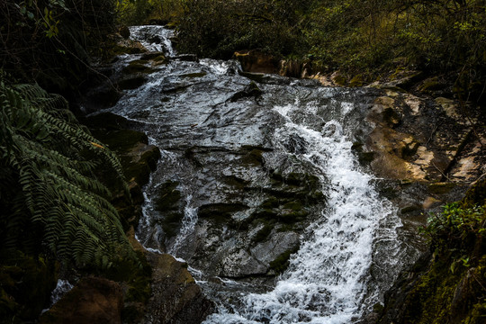 云南溪流小河风光