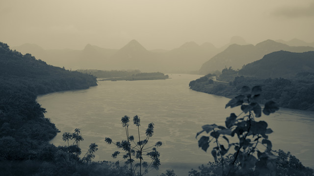 水墨山水