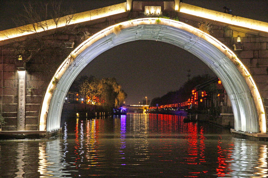 无锡古运河清明桥夜景