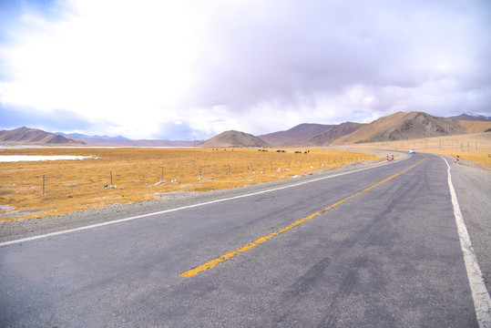 中国新疆喀什帕米尔高原公路