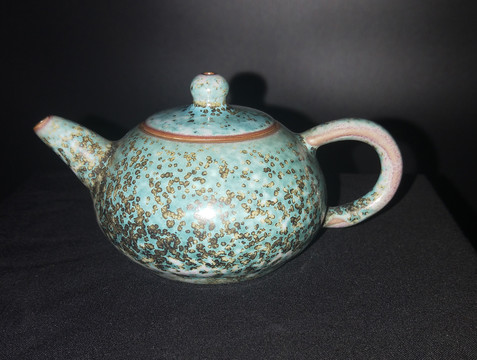 钧瓷茶壶