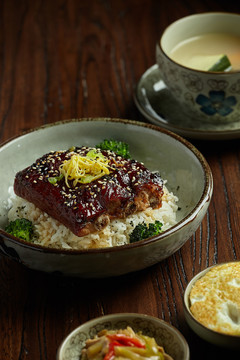 肉排饭套餐