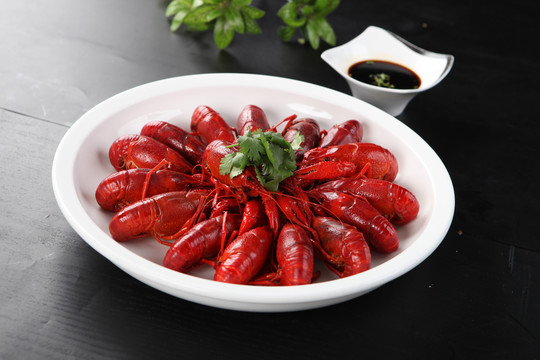 白灼小龙虾