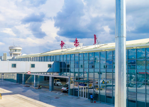 赤峰机场