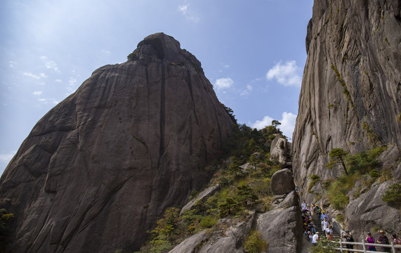 黄山奇峰