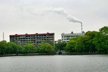 株洲神农公园湖畔