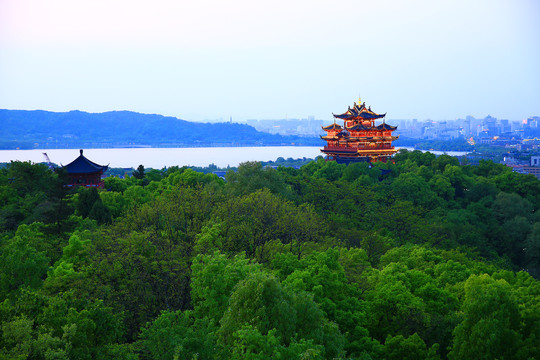 杭州吴山天风