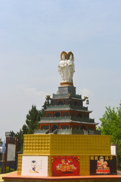 四川简阳丹景山佛像