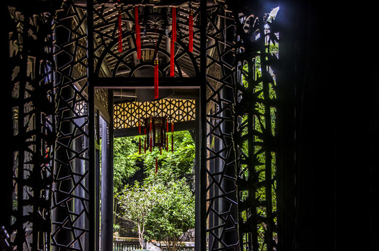 传统木雕门窗