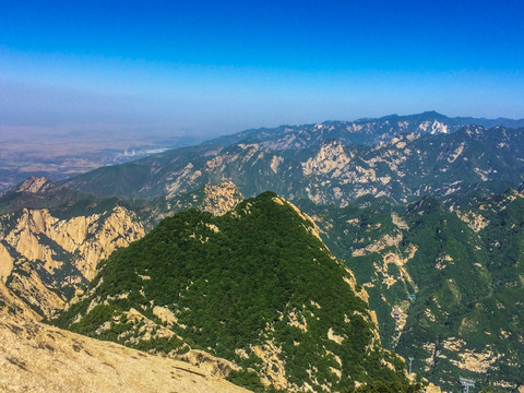 华山