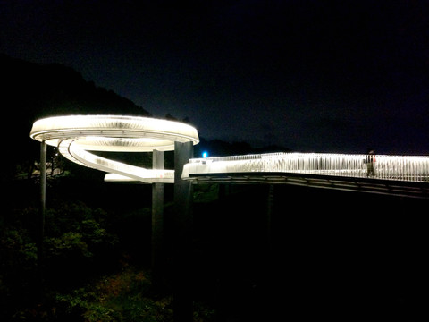 大顶岭绿道浮桥