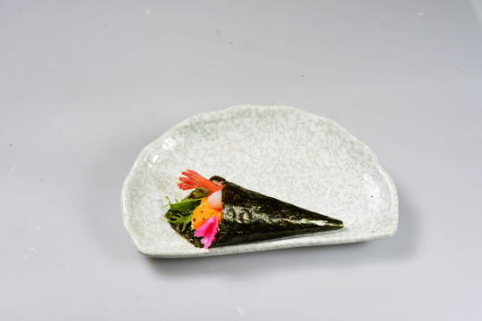 海胆甜虾手卷