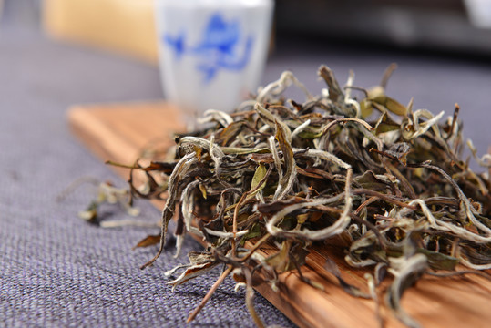 白茶