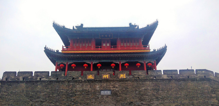 荆州古城门