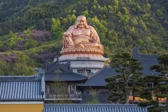 雪窦山弥勒大佛