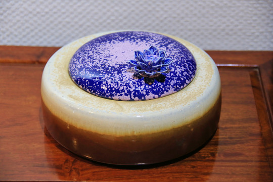 青花盖洗