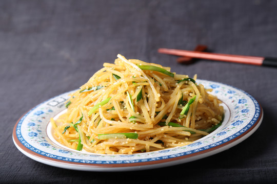 小米土豆丝