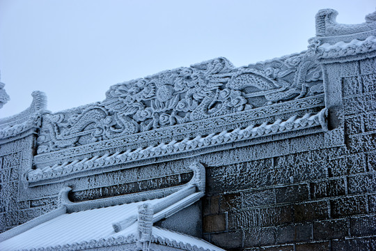 衡山雪景