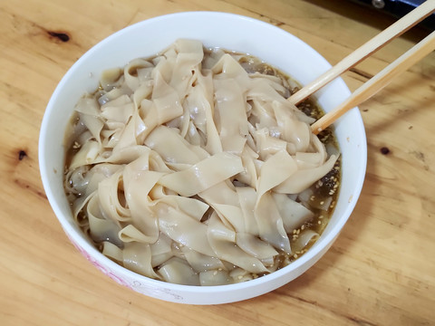 家常宽面