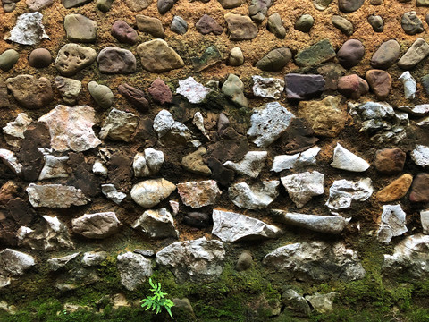 石头垒的墙壁