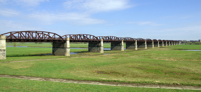 德国萨克森历史桥