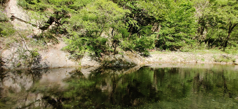 秦岭山水