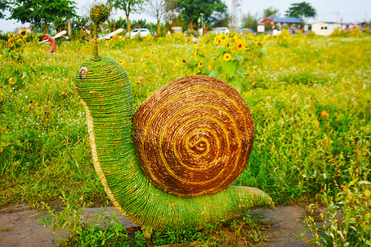 蜗牛塑像