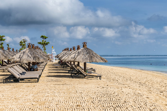巴厘岛努沙杜阿海滩