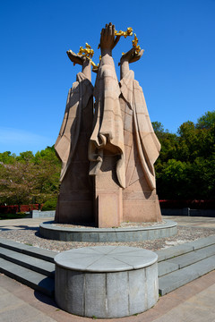 南京雨花石博物馆广场雕塑